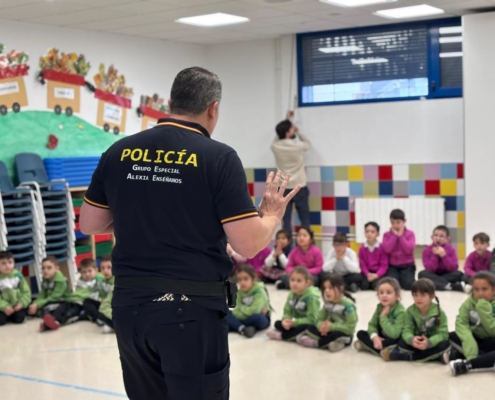 La Concejalía de Educación imparte charlas preventivas Alexia Enséñanos para escolares de primaria 3