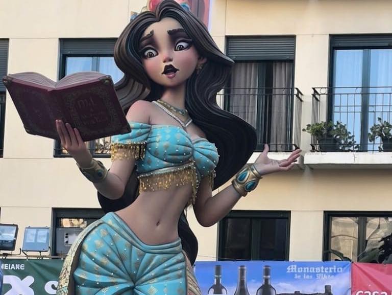 Más de 150 alguaceños viajan a las Fallas de Valencia 4