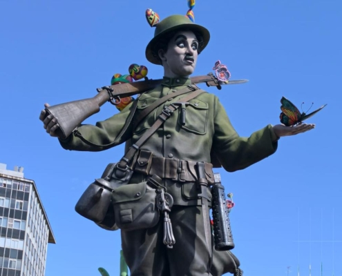 Más de 150 alguaceños viajan a las Fallas de Valencia 6